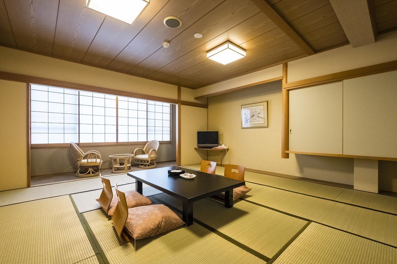 Hotel New Tomiyoshi Atami  Exterior foto