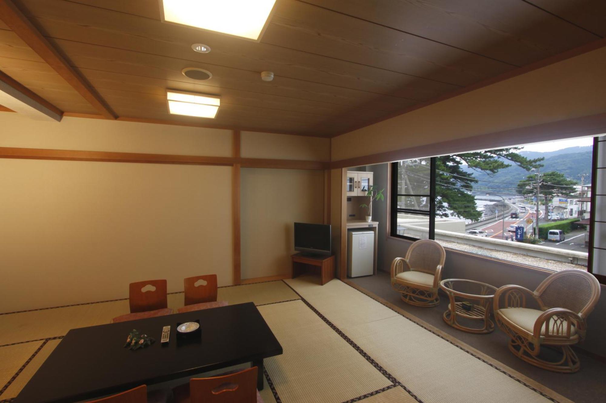 Hotel New Tomiyoshi Atami  Exterior foto