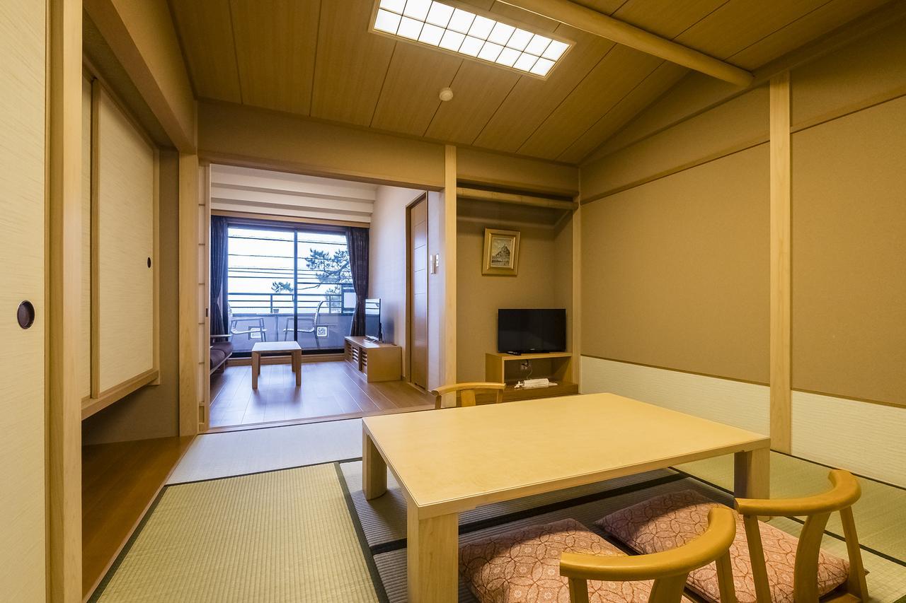 Hotel New Tomiyoshi Atami  Exterior foto